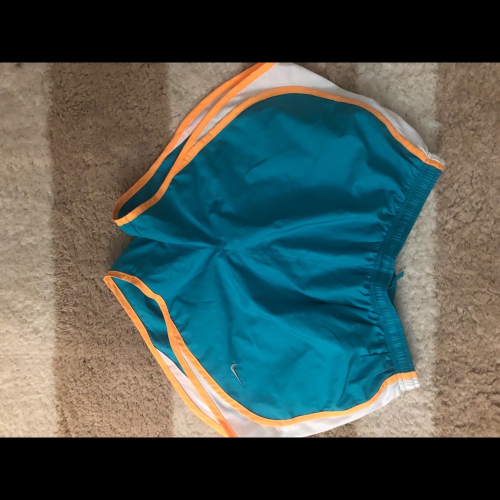 Nike tempo shorts